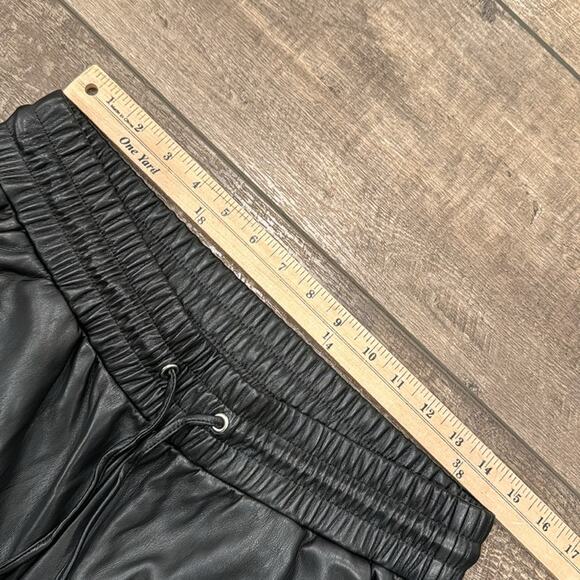 Loft Pull On Slim Faux Leather Black Pant Size M - Picture 6 of 8